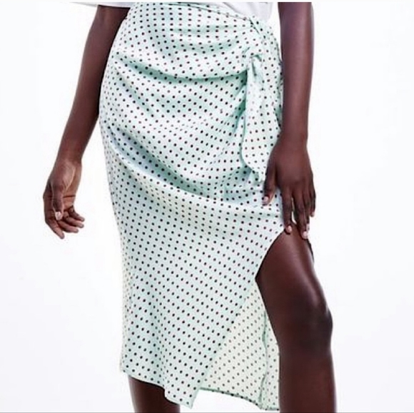 Zara skirt - Picture 3 of 7